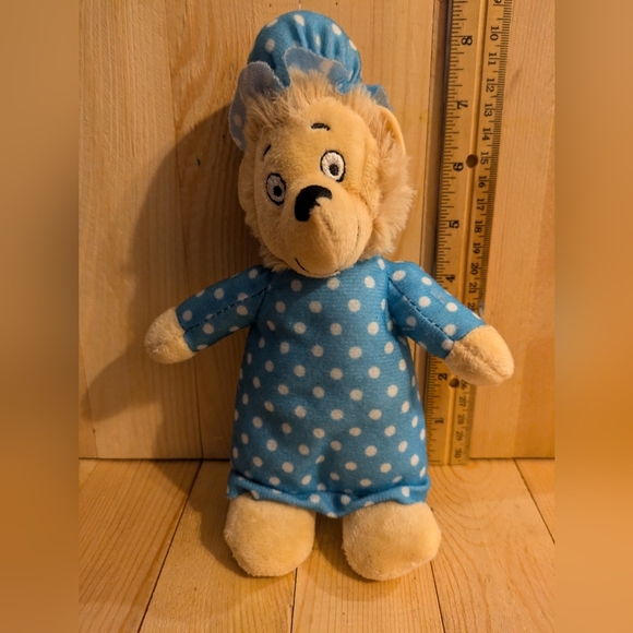 Berenstain Bears Gund Blue and Cream Stuffed Animal Bear 2023 - Picture 2 of 5